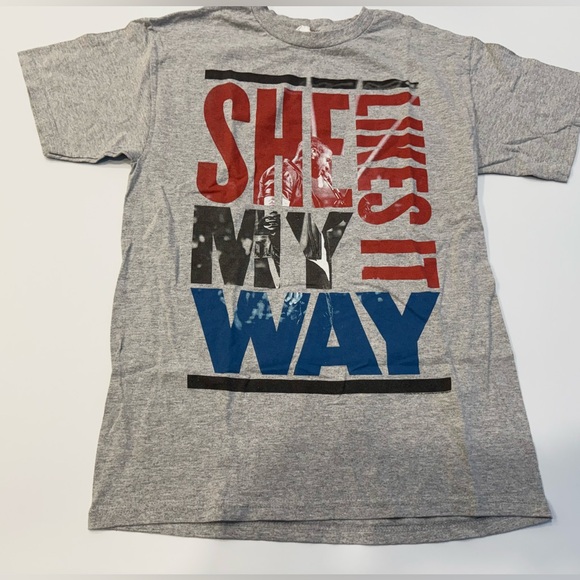 Usher Graphic Tee- Size Medium - Picture 3 of 3